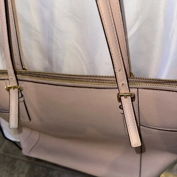 Michael Kors Charlotte Large Saffiano Leather Top-Zip Tote